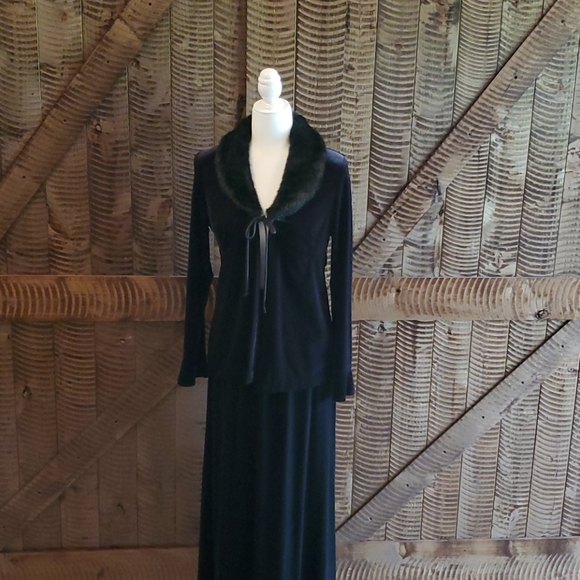 Layering evening top - Picture 2 of 6